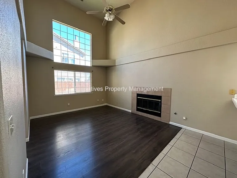 1103 Acapulco Ct — Photo 6