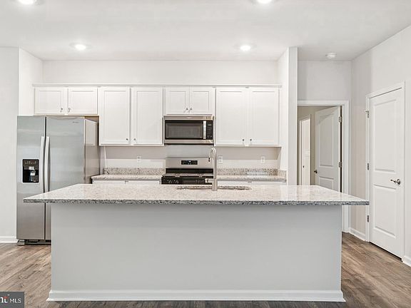 2nd image of 6183 Sterling Way