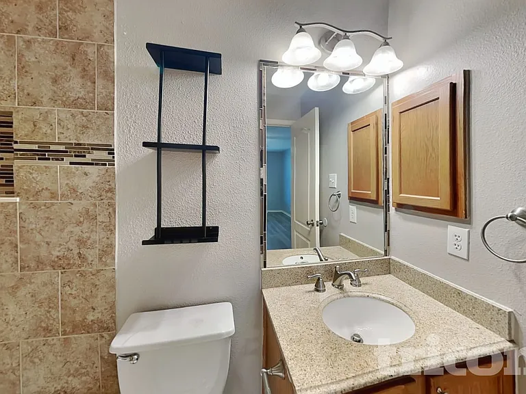 9622 Discovery Dr — Photo 14