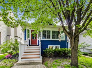 920 Lathrop Ave, Forest Park, IL