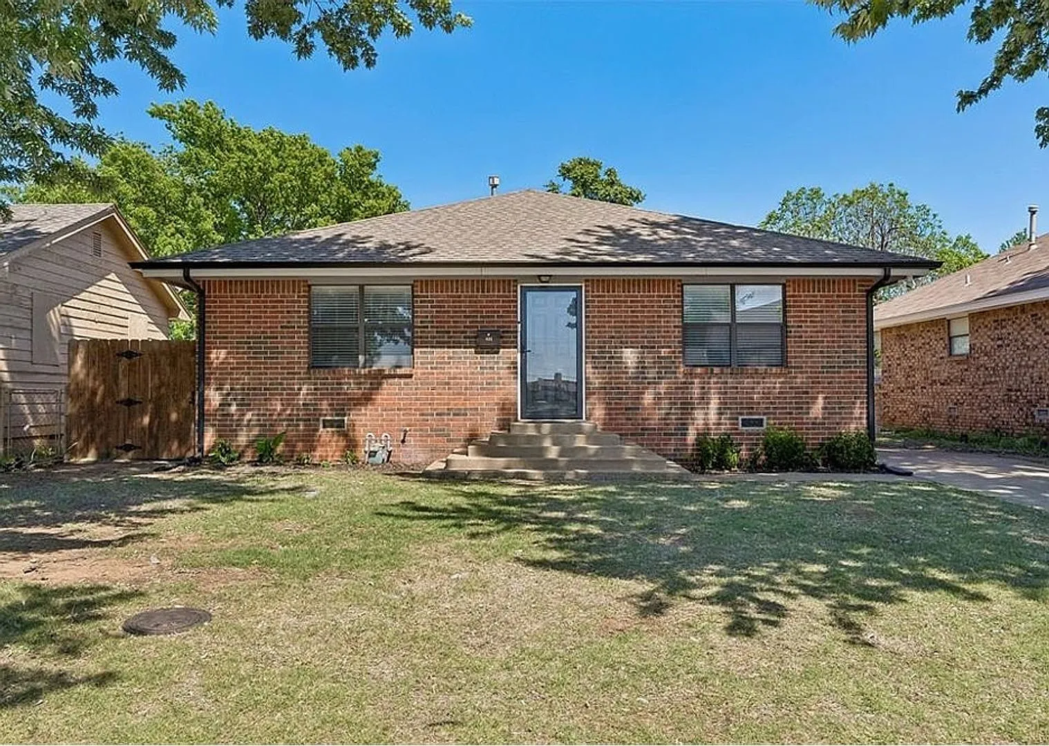 Location, space, and style come together in this beautifully remodeled home located practically o... — Photo 1