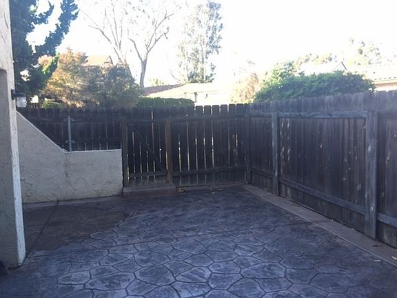 2nd image of 3031 Plaza Lorenzo #1
