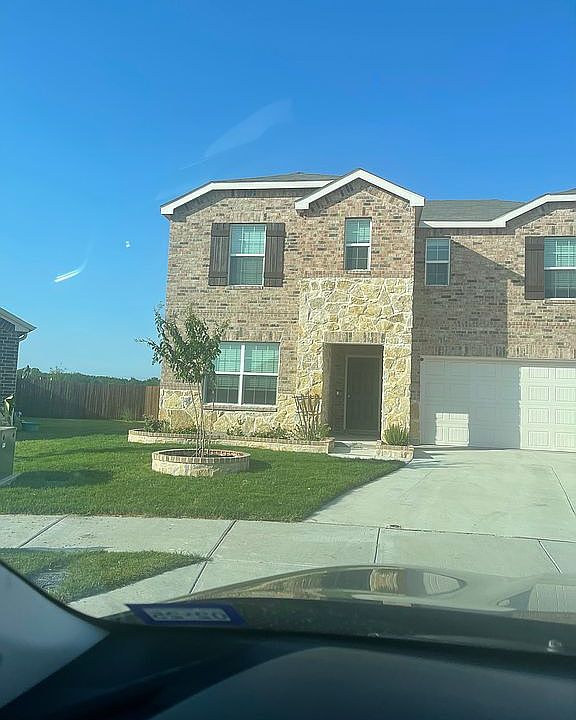 1st image of 704 Forestdale Ct