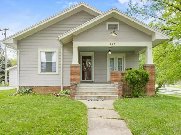 305 E 8th St, Malvern, IA 51551