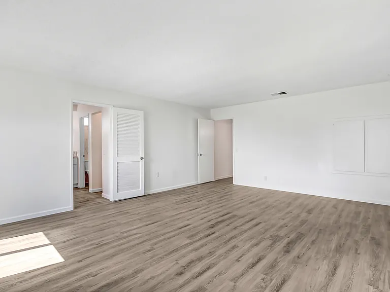 1589 Omalley Ave — Photo 13
