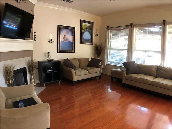 4th image of 7925 Cabin Ct
