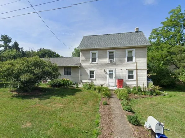 22209 Pondsville Rd, Hagerstown, MD 21742