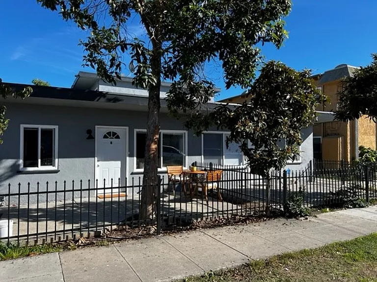 410 Grant St — Photo 15