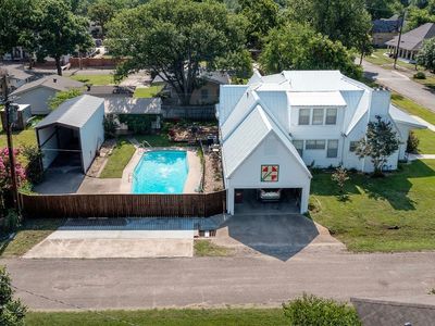 701 Market St E, Honey Grove, TX, 75446
