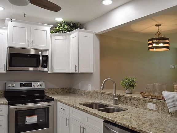 4th image of 168 Pinehurst Dr #168