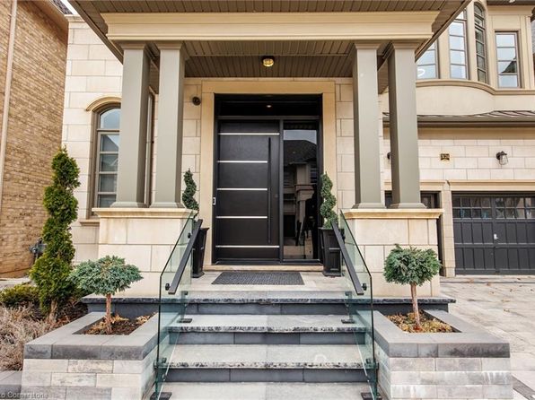 3124 Daniel Way, Oakville, ON L6H 0V1