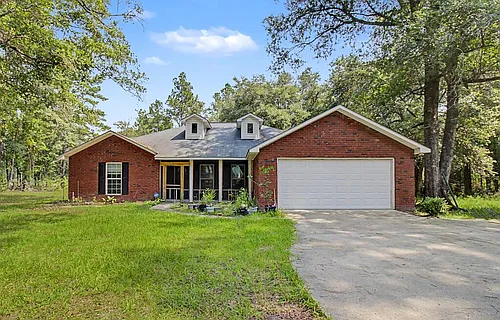 10179 Highway 196 W Photo 1