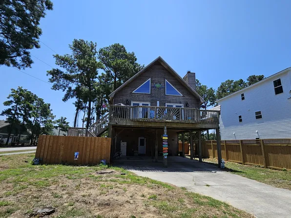 701 Teakwood Ln, Kill Devil Hills, NC 27948
