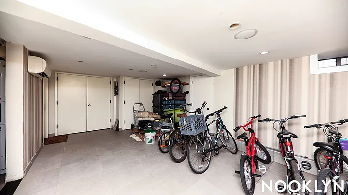 Rented by Nooklyn NYC LLC | media 6