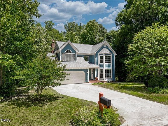 2nd image of 4121 Grove Ridge Dr