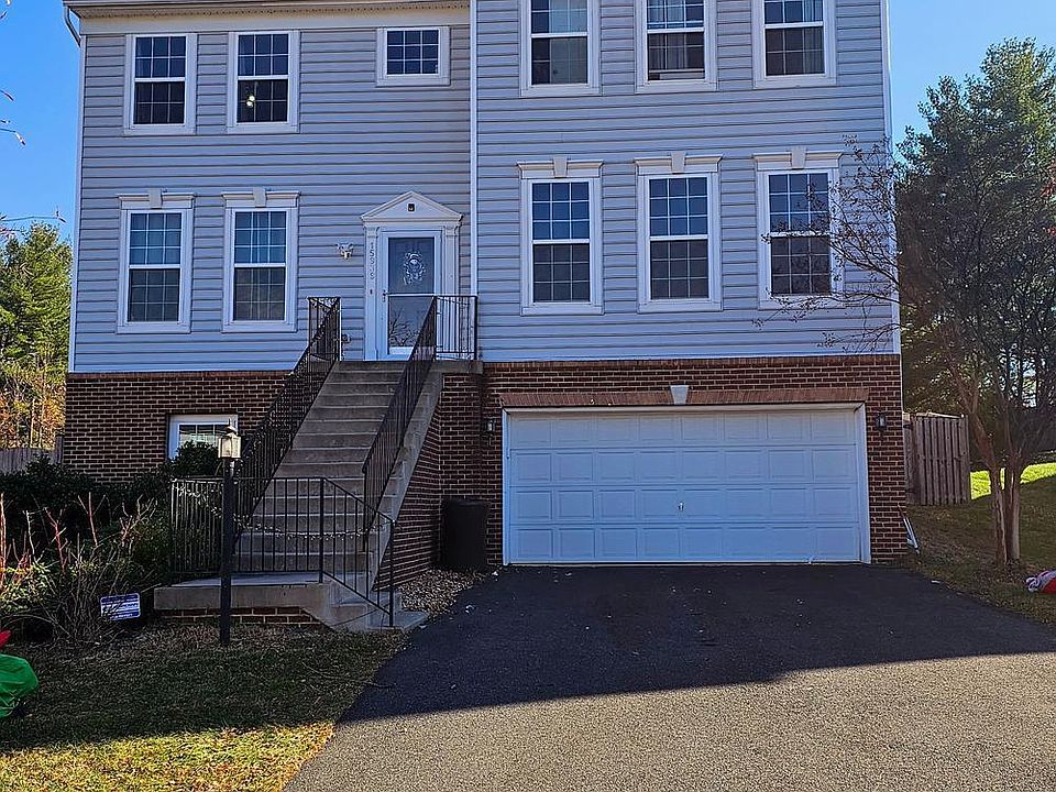 1st image of 15939 Eagle Feather Dr