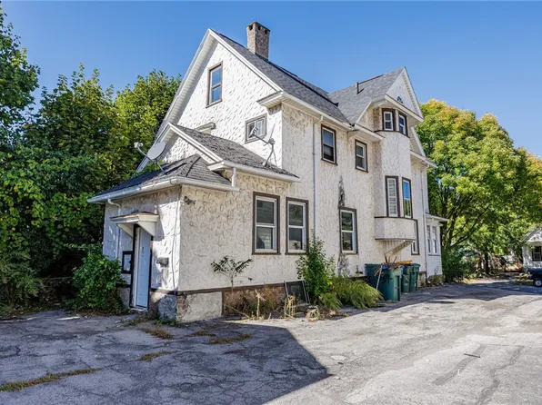745 Maple St, Rochester, NY 14611