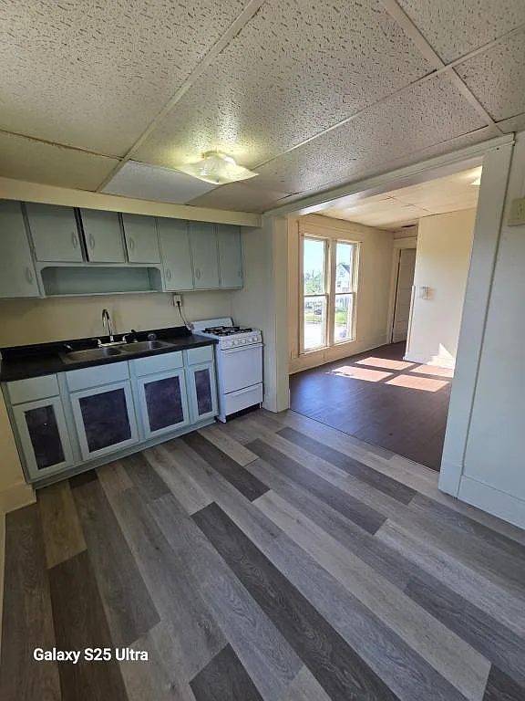 125 W Markland Ave — Photo 1