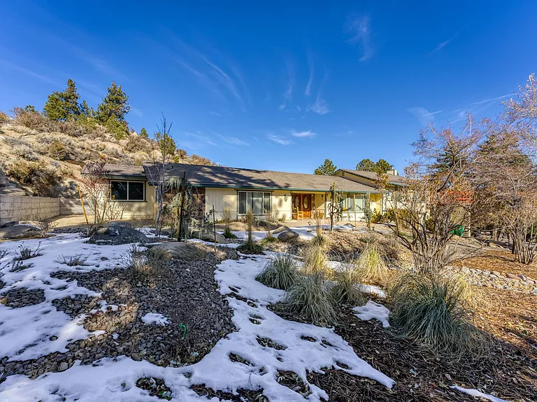 3790 Meadow Wood Rd — Photo 38