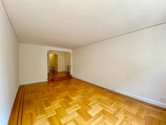 Rented by Compass | media 12