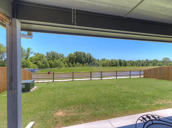 2705 W Madison St — Photo 5