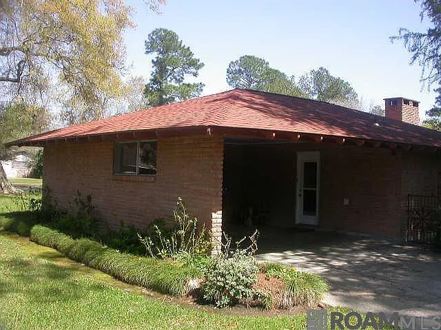 10432 Goodwood Blvd — Photo 6
