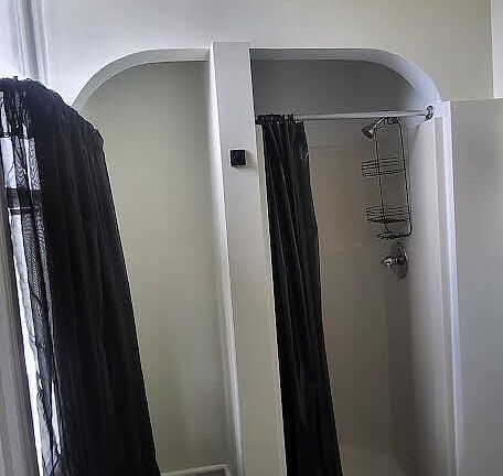 5th image of 431 W Ash St Unit 4