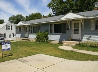 1927 36th St SW, Wyoming, MI 49519