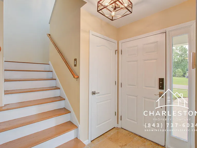 202 Seneca River Dr — Photo 4