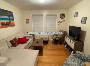 207 Hillside St APT 6, Roxbury Crossing, MA 02120