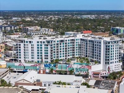 111 S Pineapple Ave #613, Sarasota, FL, 34236