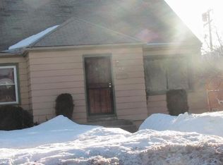 4682 N 69th St, Milwaukee, WI 53218