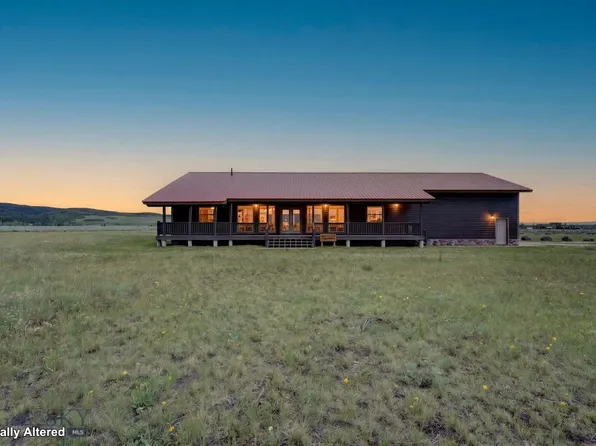 285 Catfish Ln, West Yellowstone, MT 59758