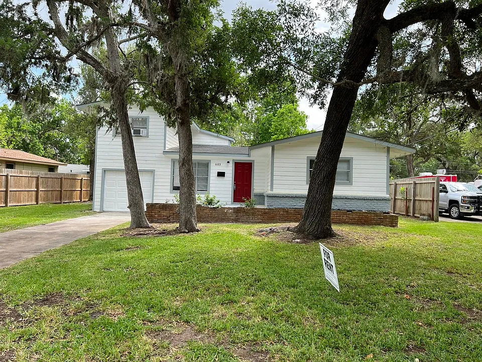 603 Magnolia St