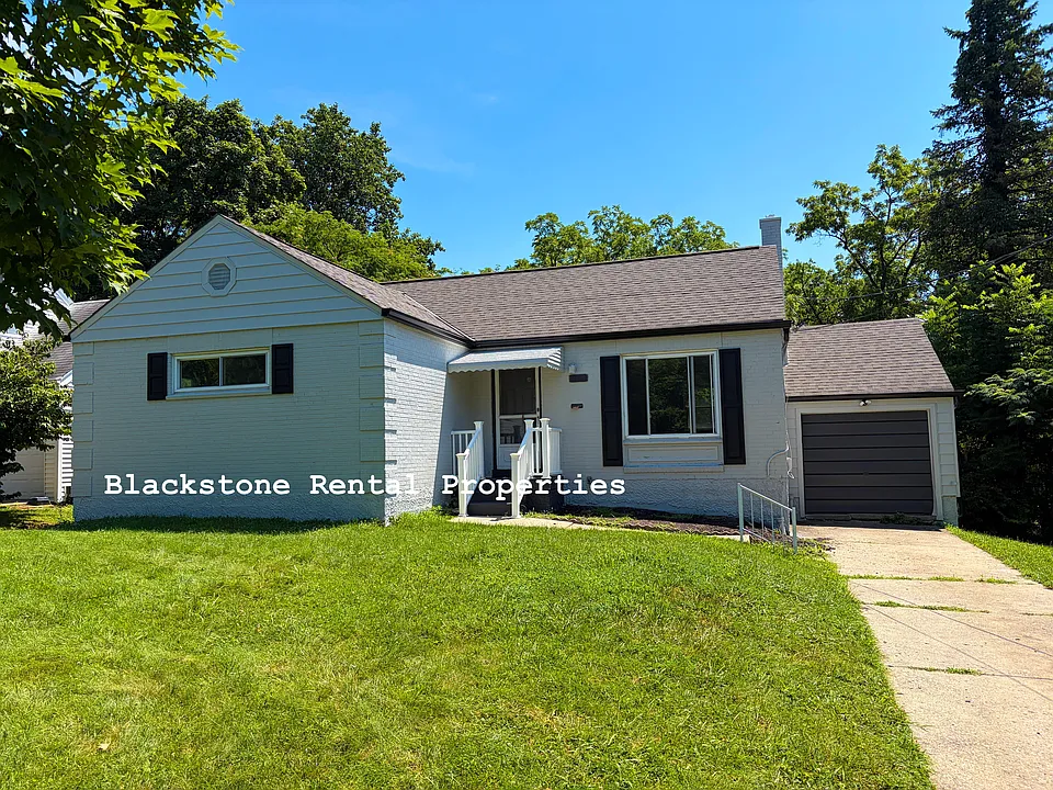 8702 Monsanto Dr