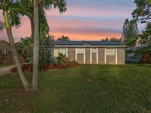 5865 SE Rosemont Avenue, Stuart, FL 34997