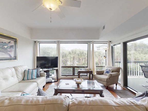 2nd image of 9510 Palmetto Dr APT 1109