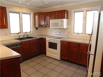 3rd image of 12977 Vanderwood Dr
