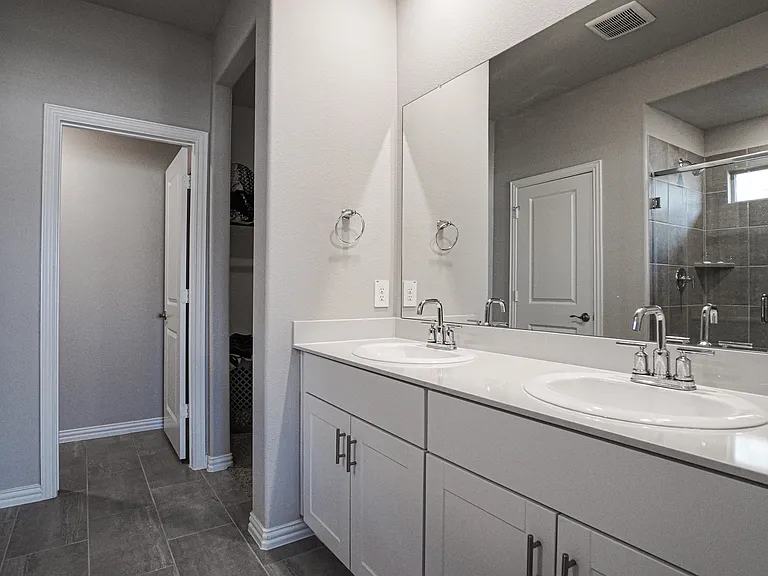 775 Moonlight Pl — Photo 18