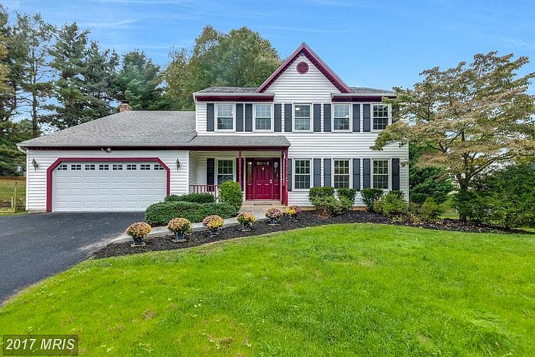 Welcome to 12105 Metcalf Ct. Fairfax, VA 22030