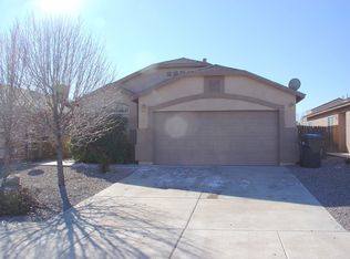 7176 Labrador Dr NE, Rio Rancho, NM 87144