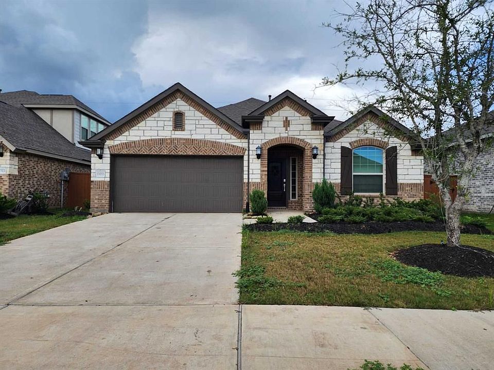 1st image of 13003 Hydeland Dr