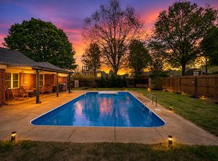 9333 Breakstone Cv, Collierville, TN 38017