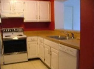 8804 W 106th Ter, Overland Park, KS 66212