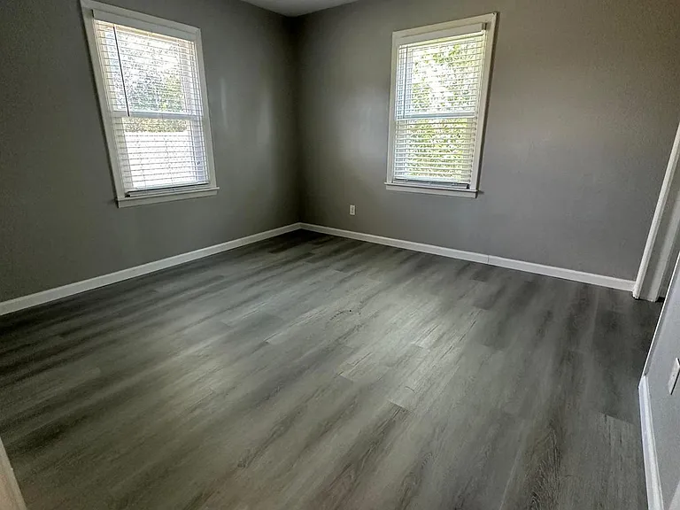 2137 S Fairfield St — Photo 13