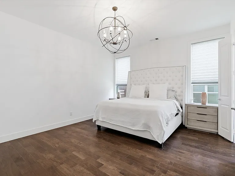 3348 Starling Dr — Photo 17