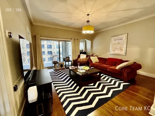 710 W 48th St #301, Kansas City, MO 64112