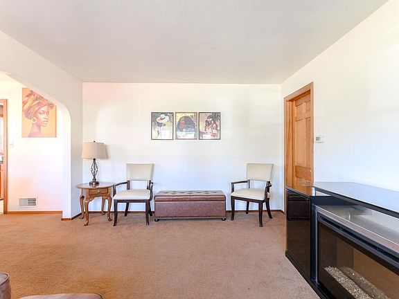 4th image of 2601 19th STREET