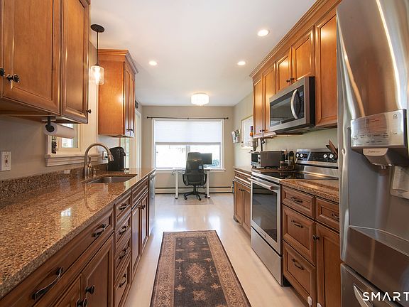 4th image of 35 Stewart Road