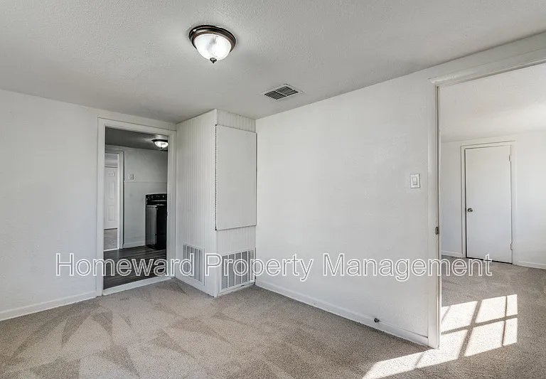 5529 Diaz Ave — Photo 10